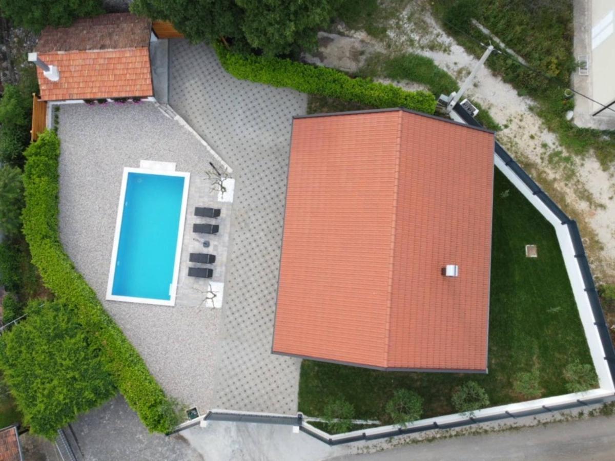 Villa Antonija Ljubuski Ngoại thất bức ảnh